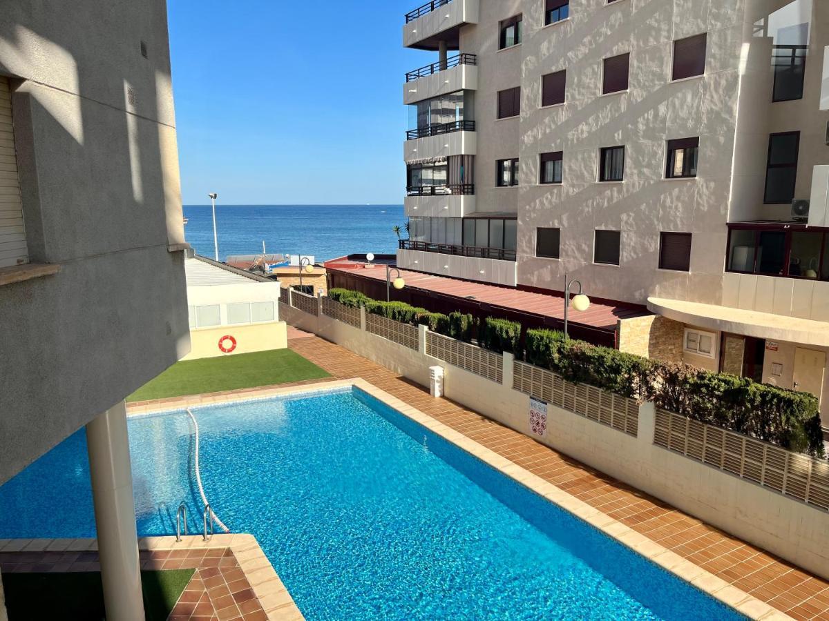 On The With Parking And Pool * Calpe